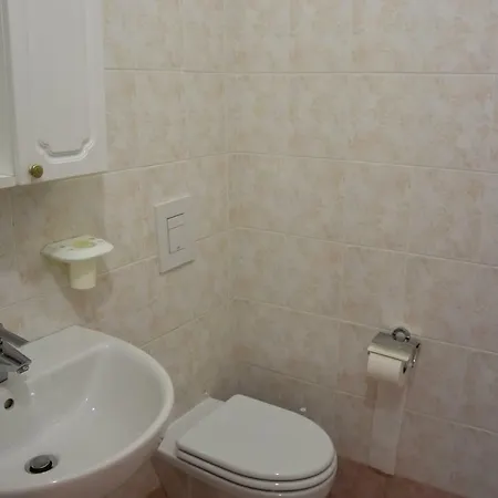 Il Ciclamino Bed And Breakfast Ascoli Piceno Exterior photo