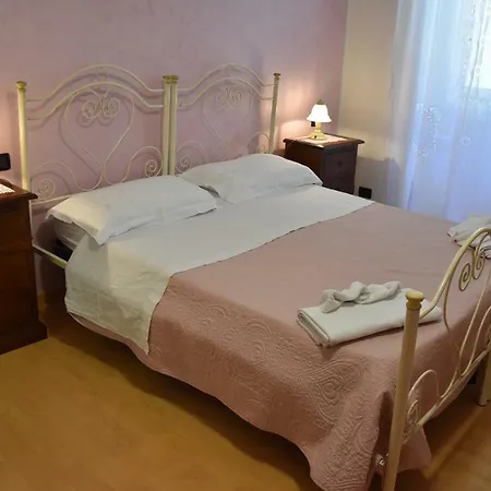 Il Ciclamino Bed And Breakfast Ascoli Piceno Exterior photo