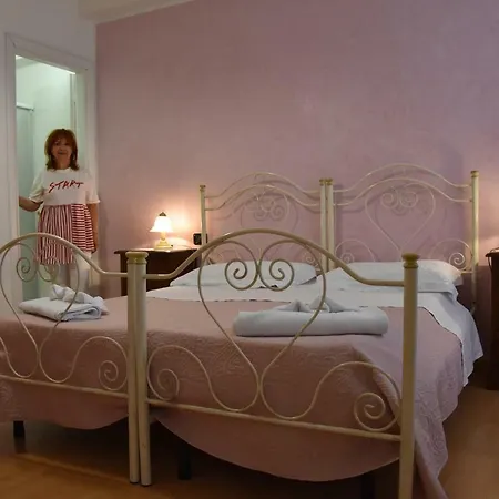 Il Ciclamino Bed And Breakfast Ascoli Piceno Exterior photo